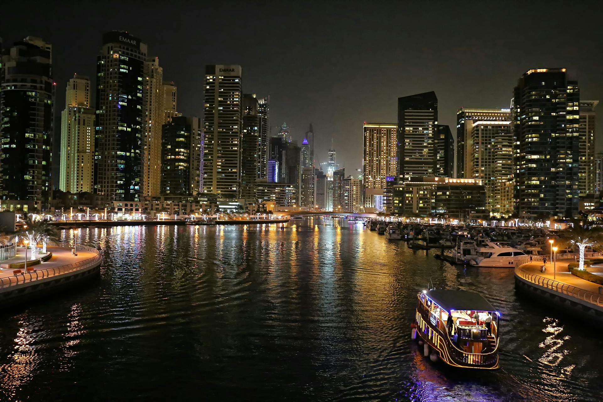 Dubai Marina & Dhow Cruise